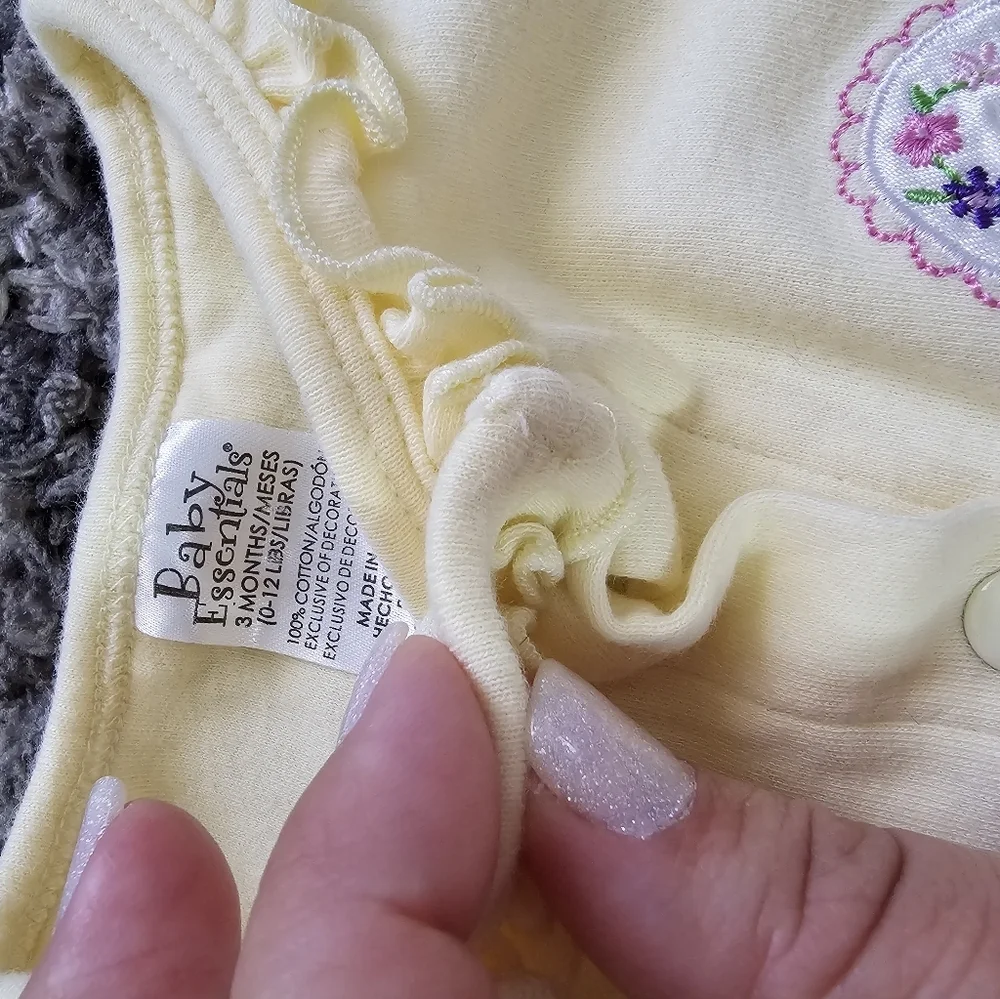 Baby Onesie Footie Outfit Size 0-12 lbs 0-3 months